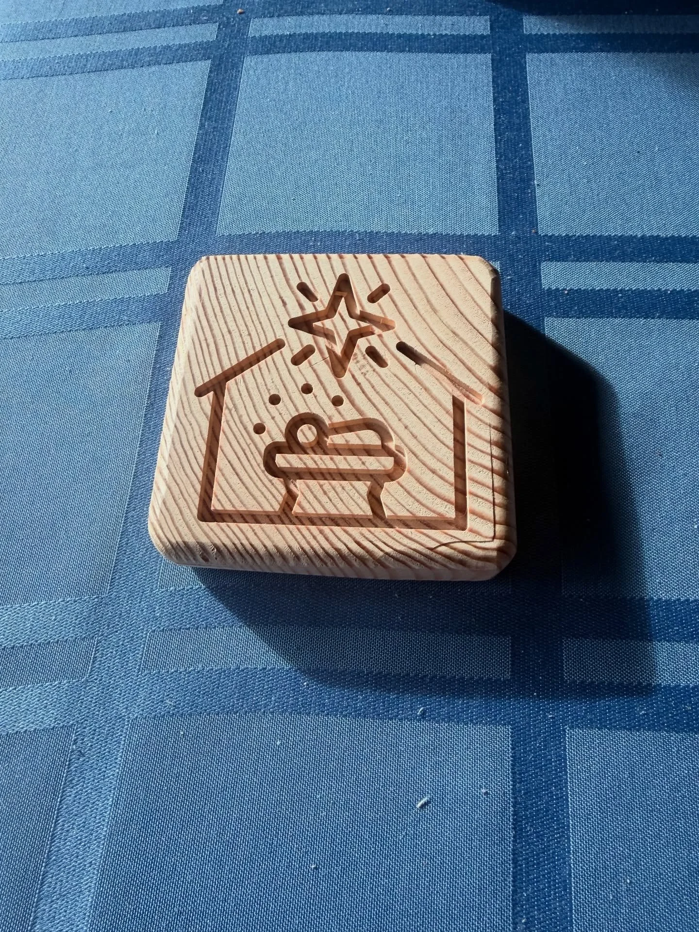 Brand new product offering Christmas themed drink coasters. They are made from 3/4 inch thick Premium Douglas Fir. Built to last. Buy from our website. The link is in the desciption

#woodworking #handmade #christmas #nativity #drinkcoaster #builttol