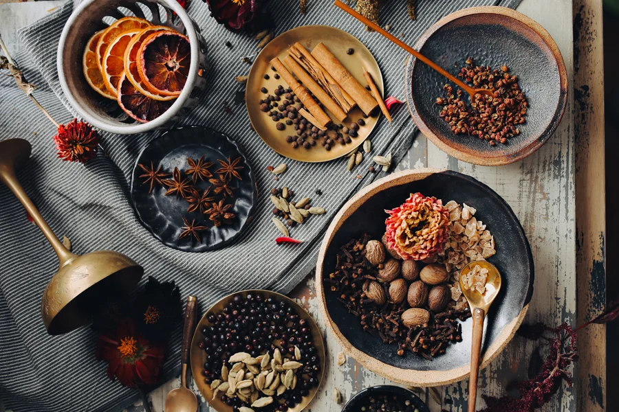 06_Mulling-Spice-Blends-Dine-X-Design.jpg
