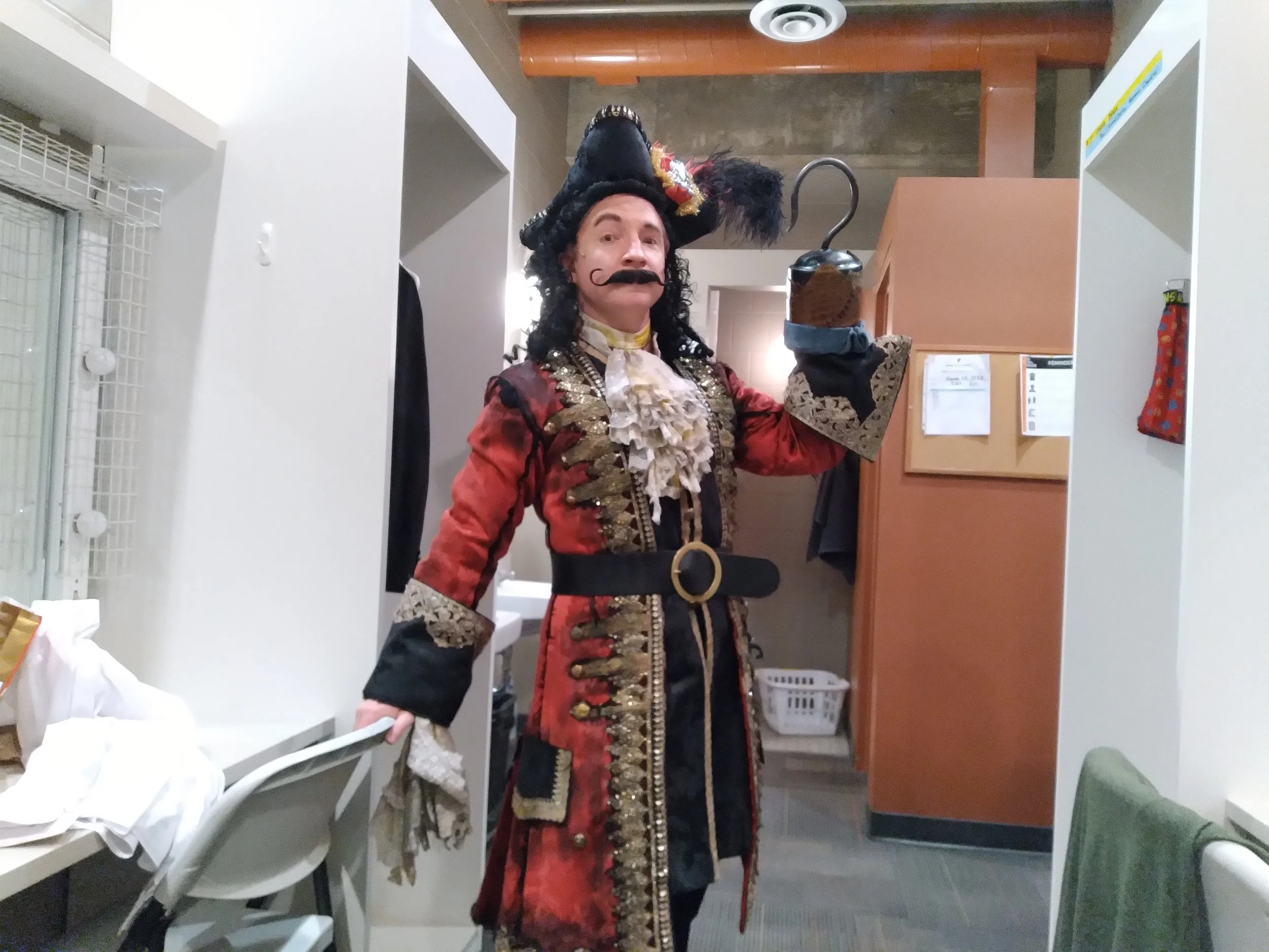 Peter Pan Goes Wrong