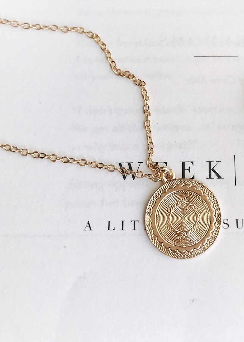Arizona Double Layer Moon Necklace