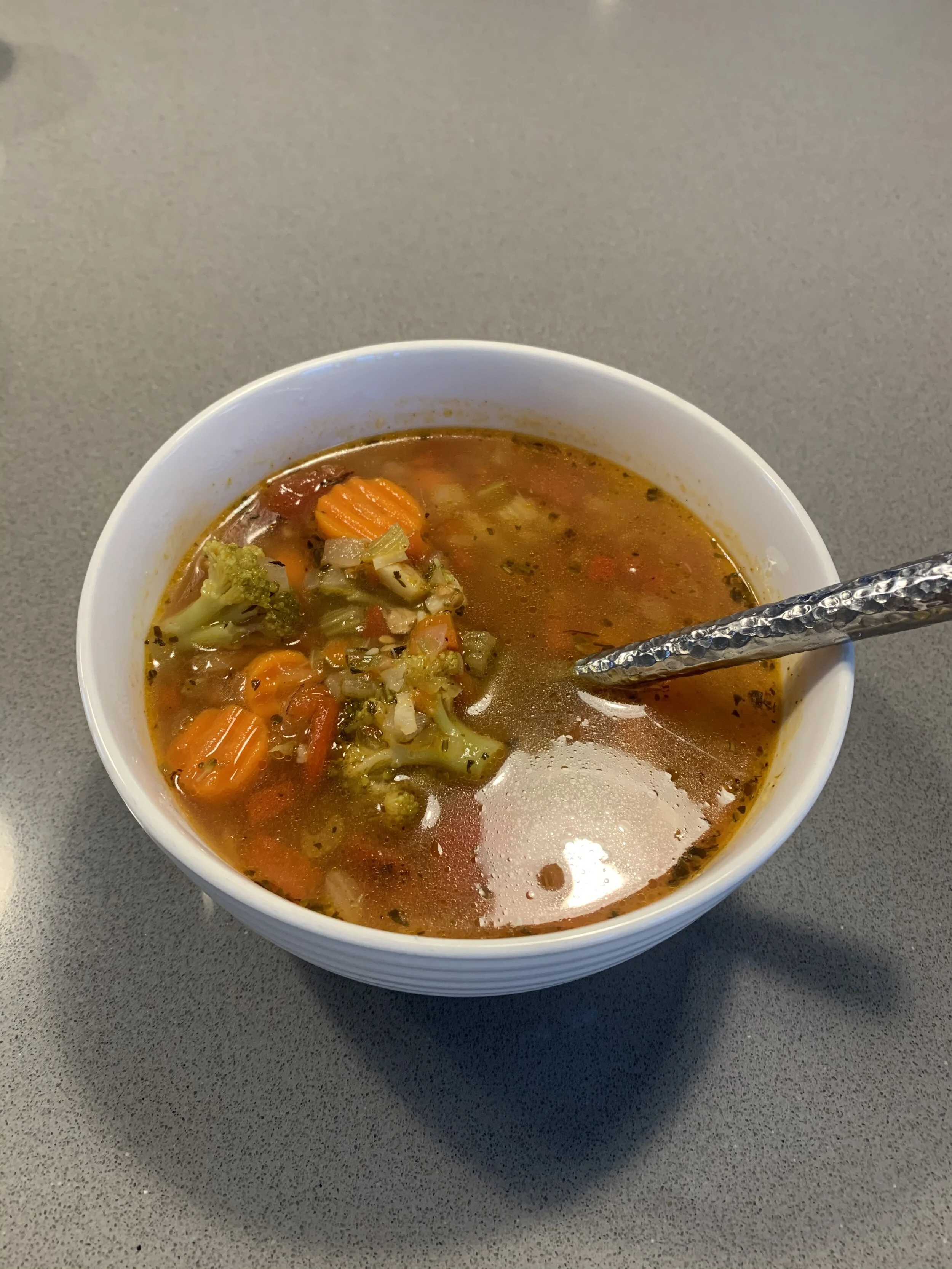 Low Calorie Roasted Red Pepper & Veggie Soup