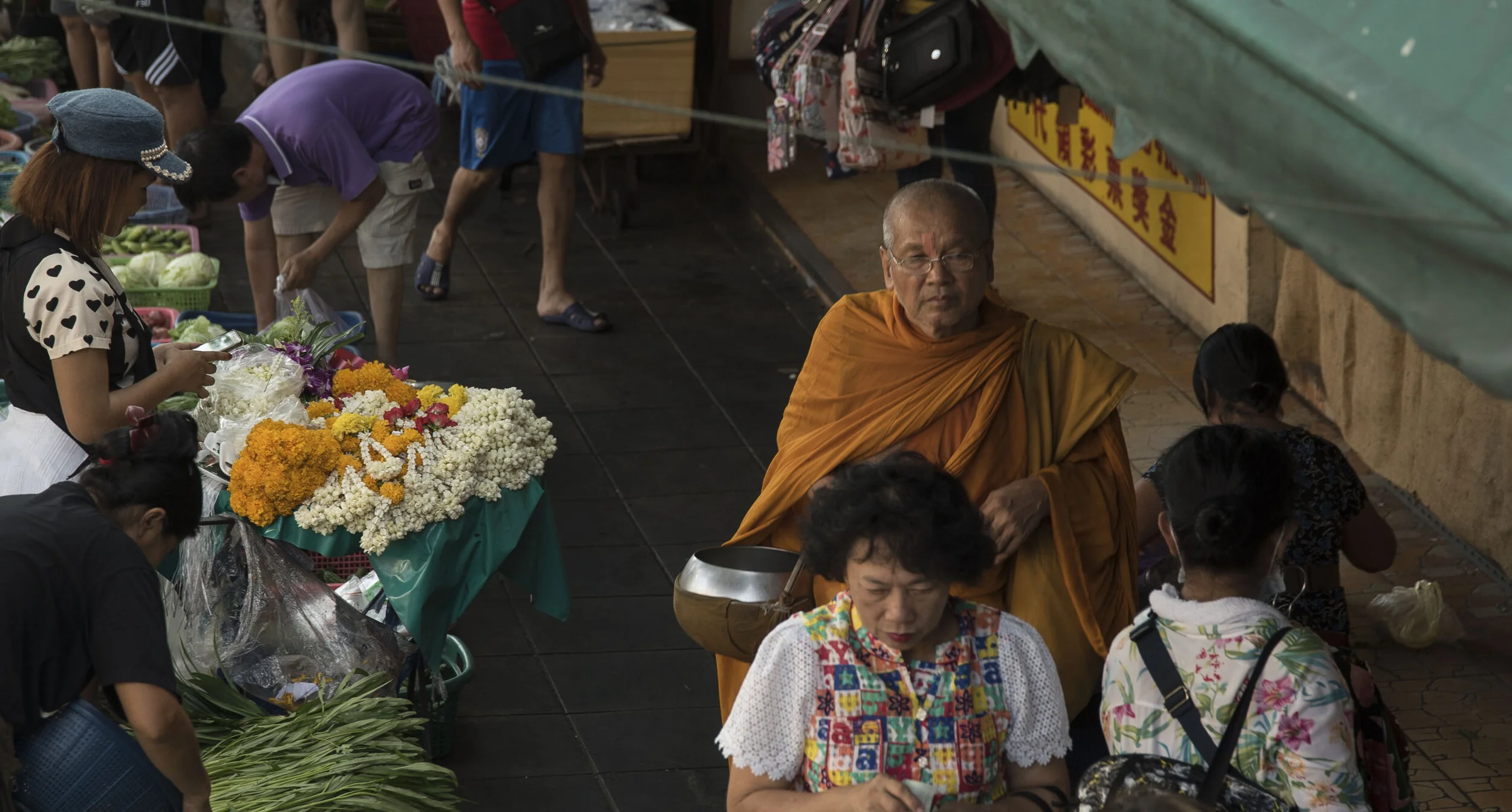 Old Monk in Street.JPG