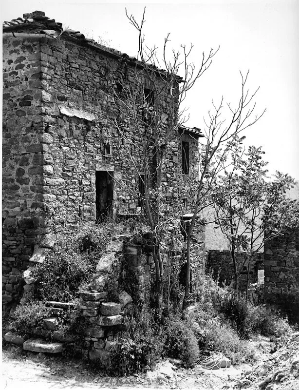 La Fonte Pre-Restoration