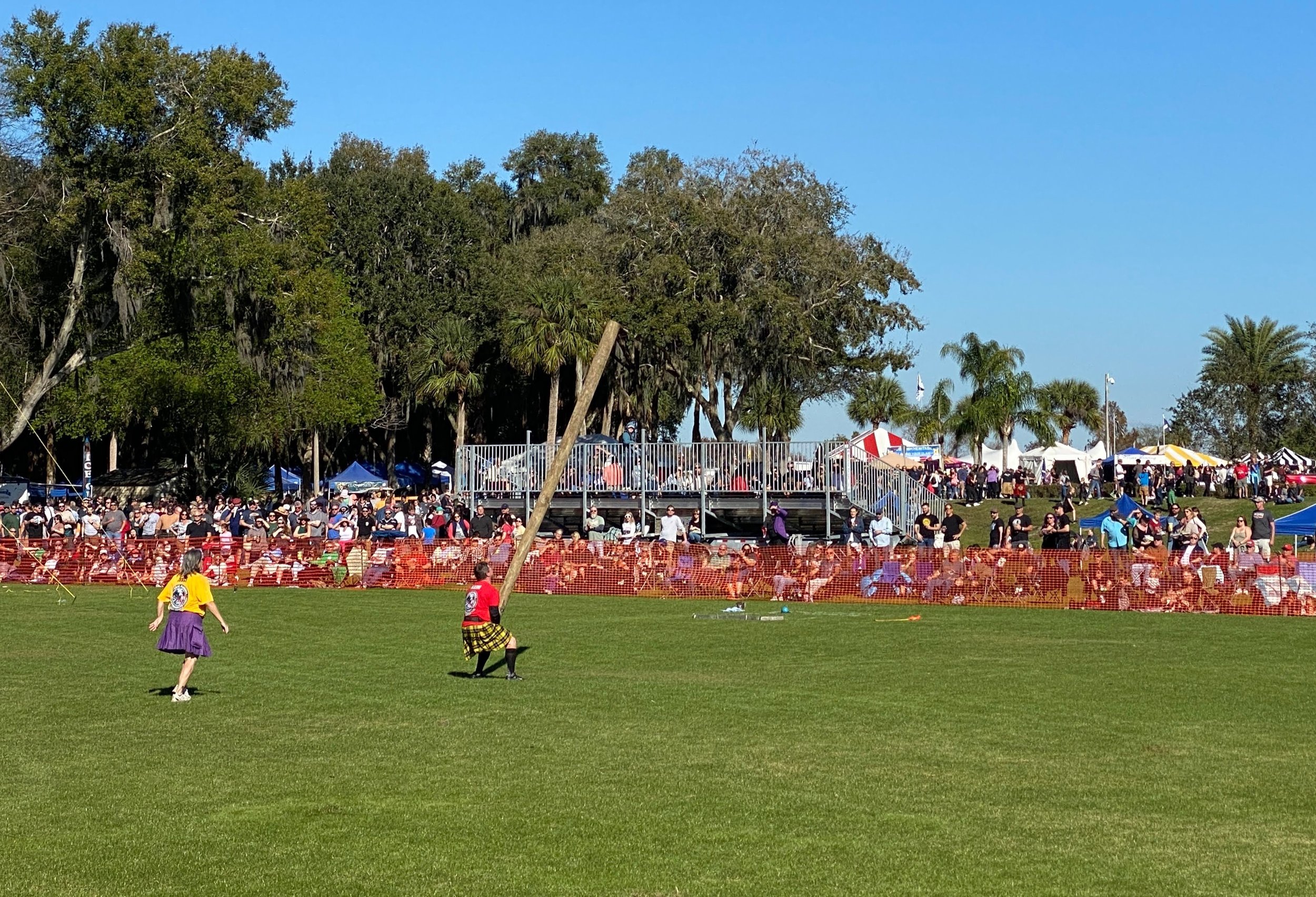 Caber Toss 2022.jpeg