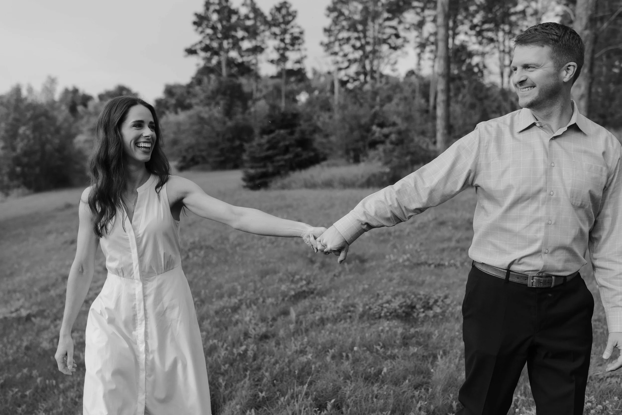 Hannah + Blake-bw-501.jpg