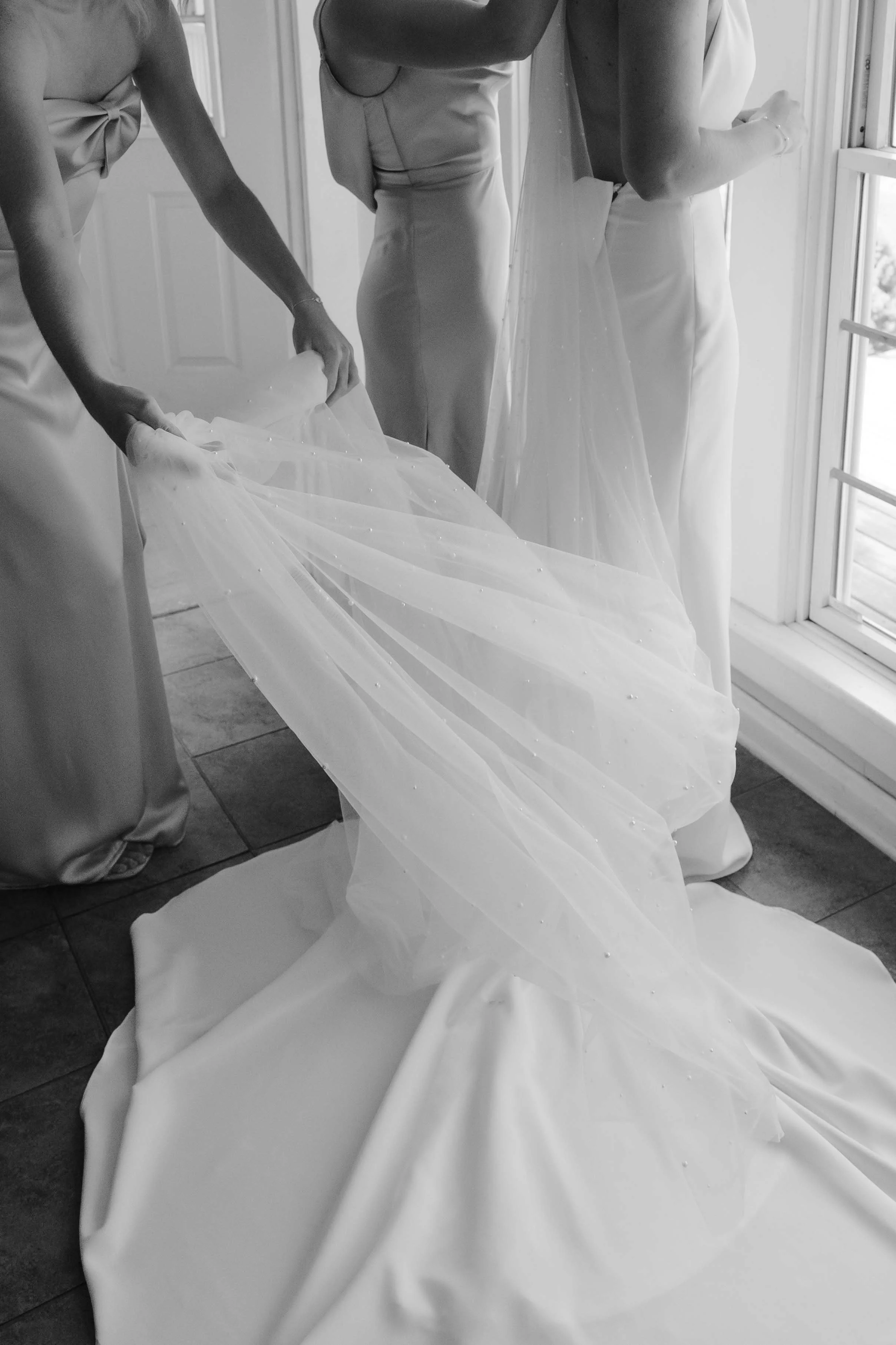 Taryn + Kalon wedding-bw-558.jpg