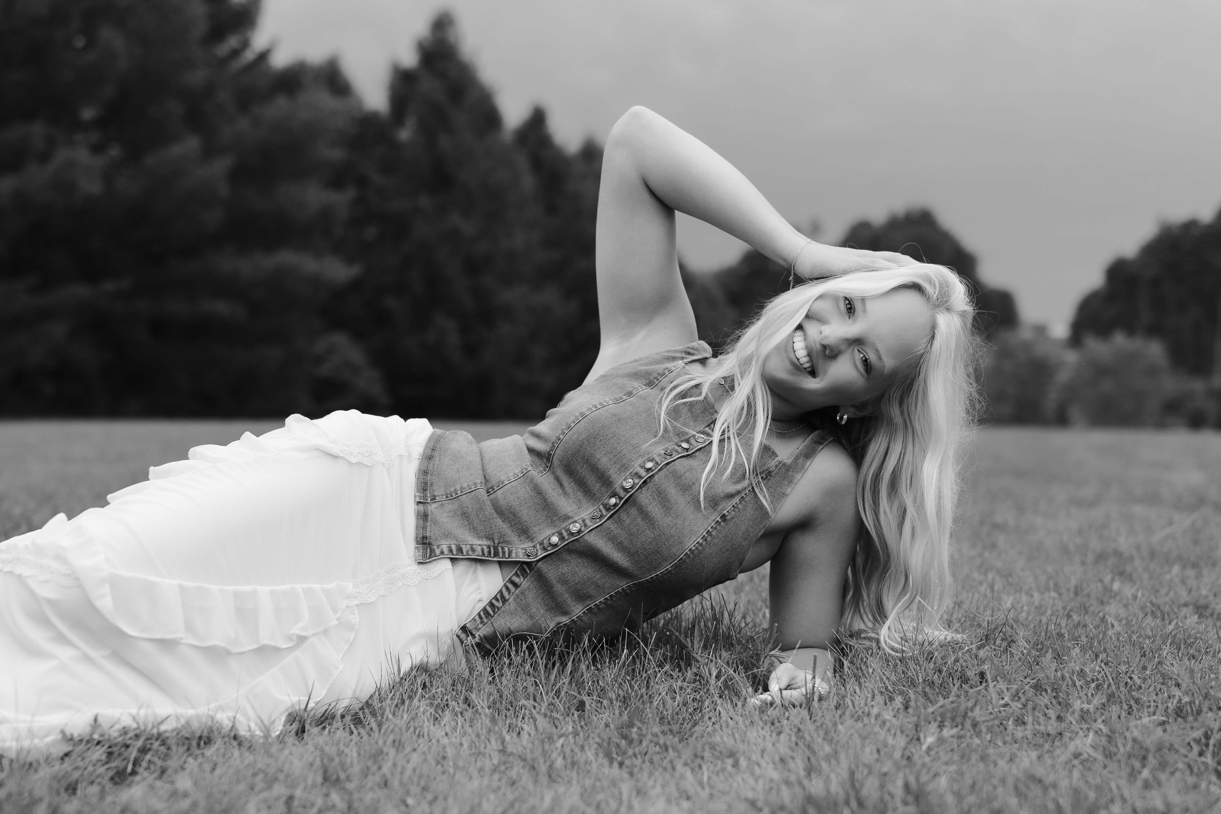 Lainey Murphy-bw-1297.jpg