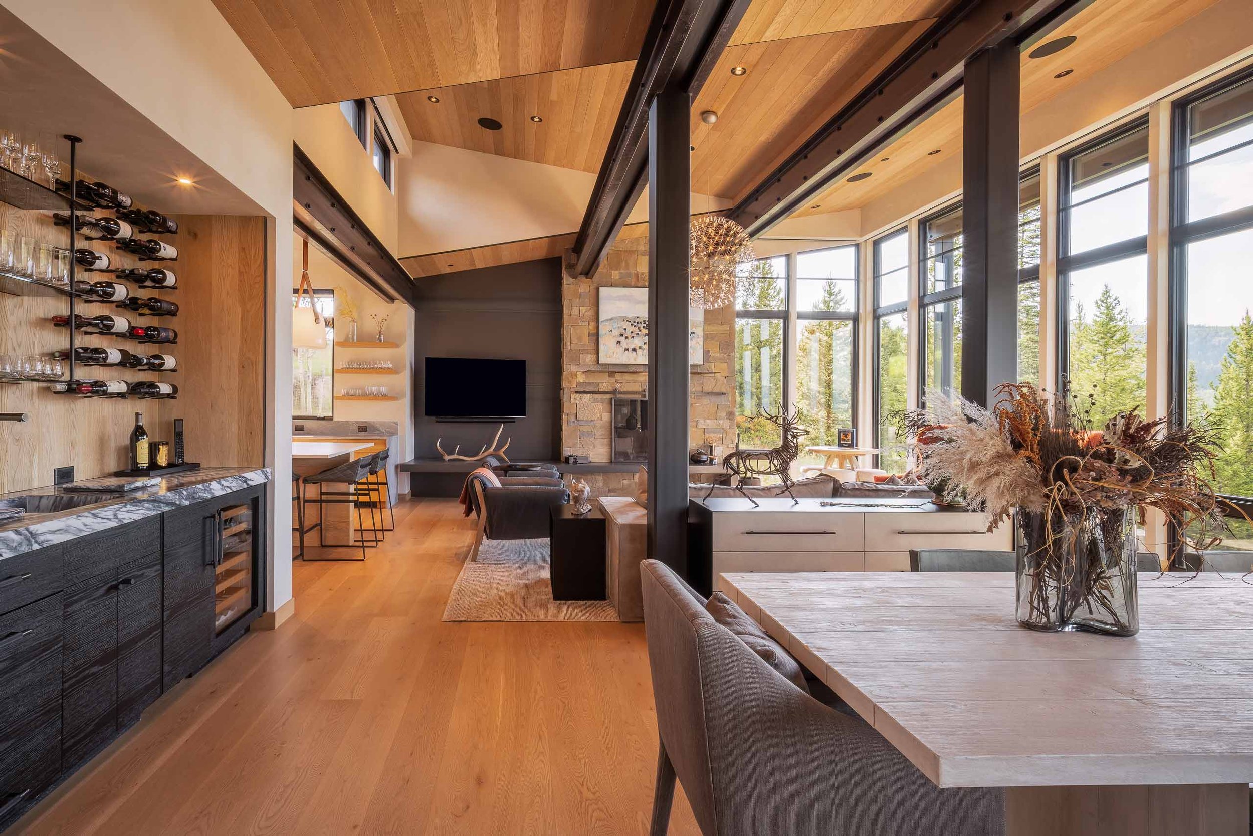 Mikeal-Beland-Beland-Studio-Interiors-Big-Sky-12.jpg