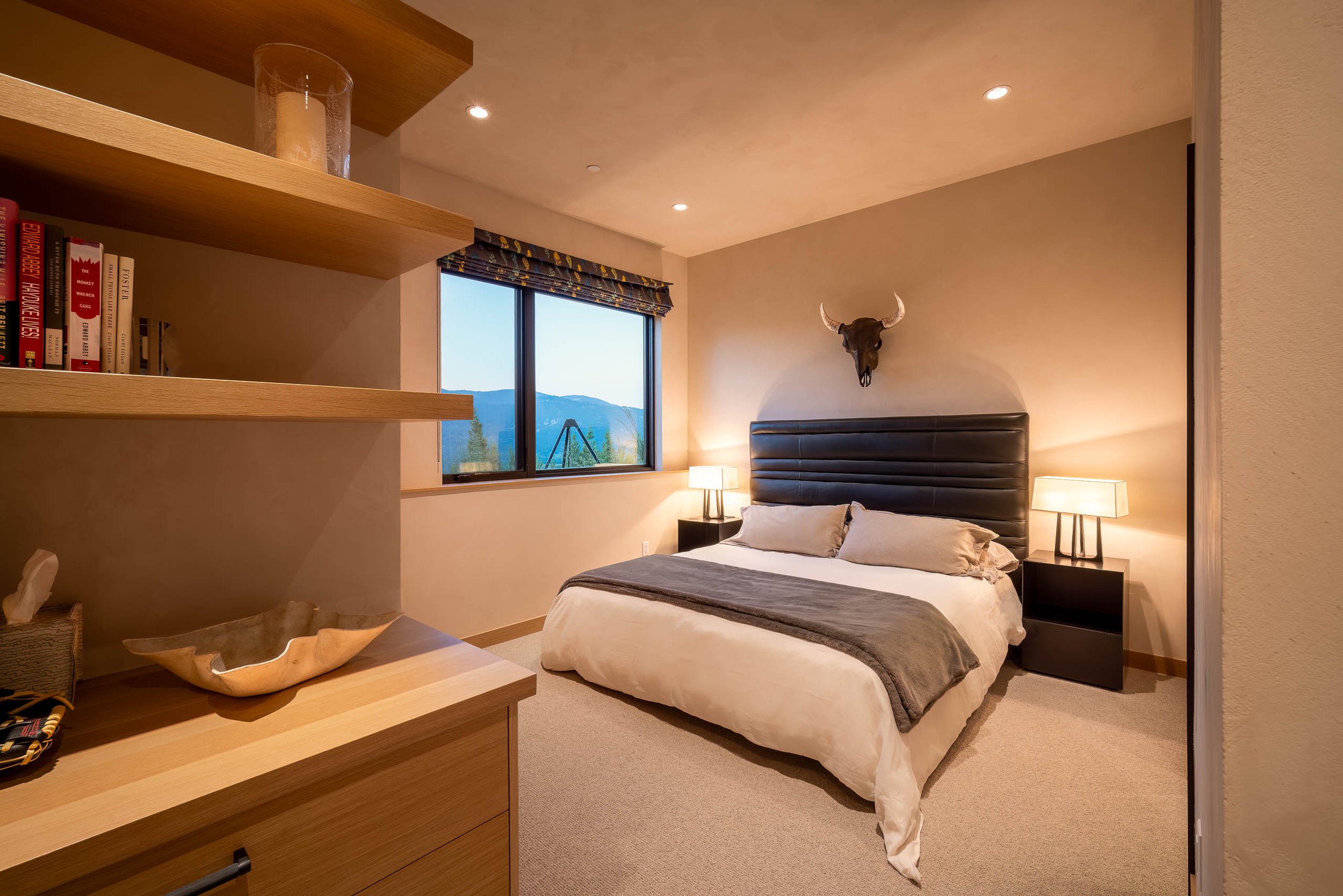 Mikeal-Beland-Beland-Studio-Interiors-Big-Sky-36.jpg