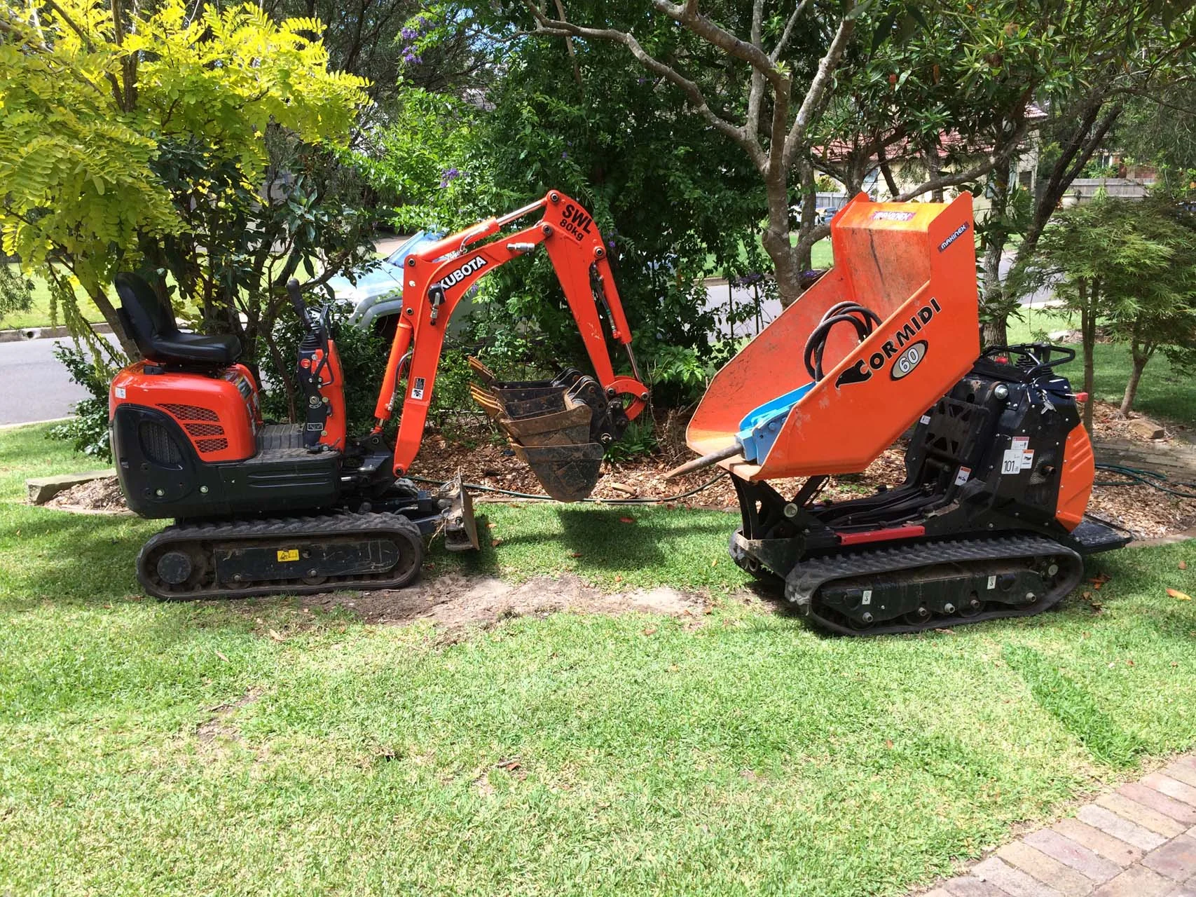 Earthmoving-Equipment-Narrabeen.jpg