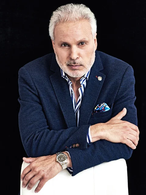 RobertLuxenberg_AuthorCentral_Headshot.jpg
