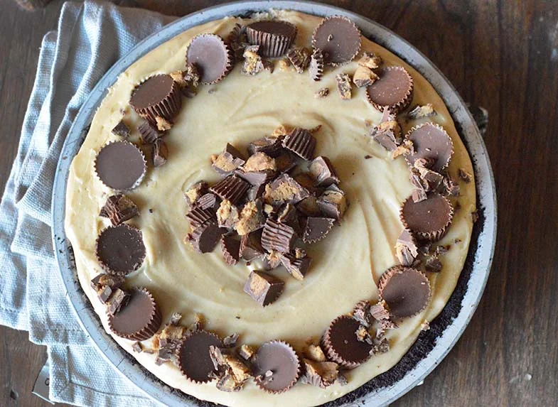 Greek Yogurt Peanut Butter Cup Pie Recipe