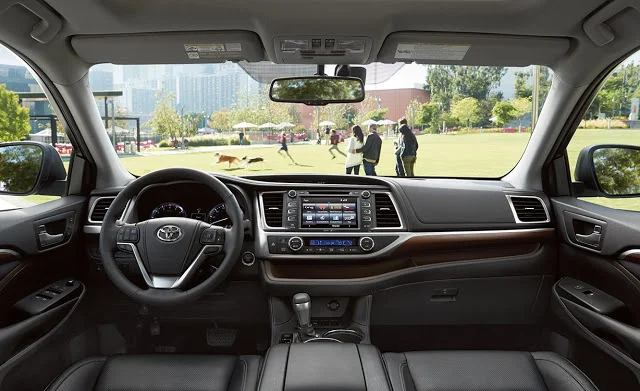 toyota highlander interior.jpg