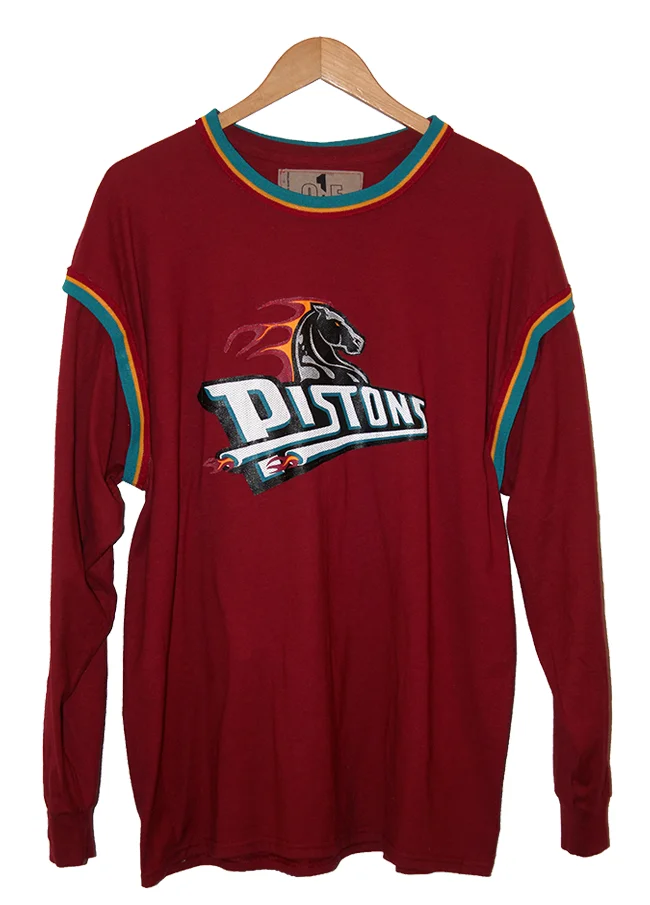 '99 Detroit Pistons Longsleeve Shoot Around Tee Size: L