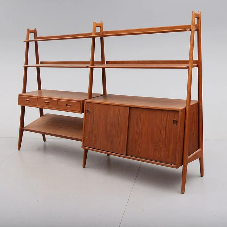 Bookshelf1.jpg