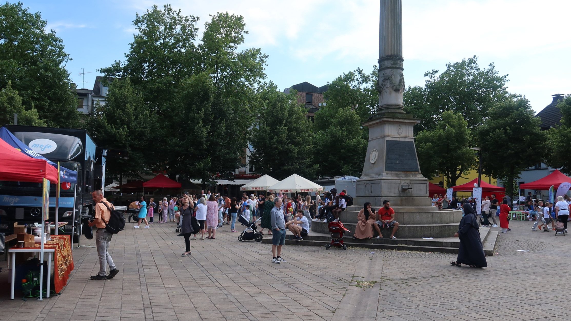 Sommerfest auf dem Altmarkt