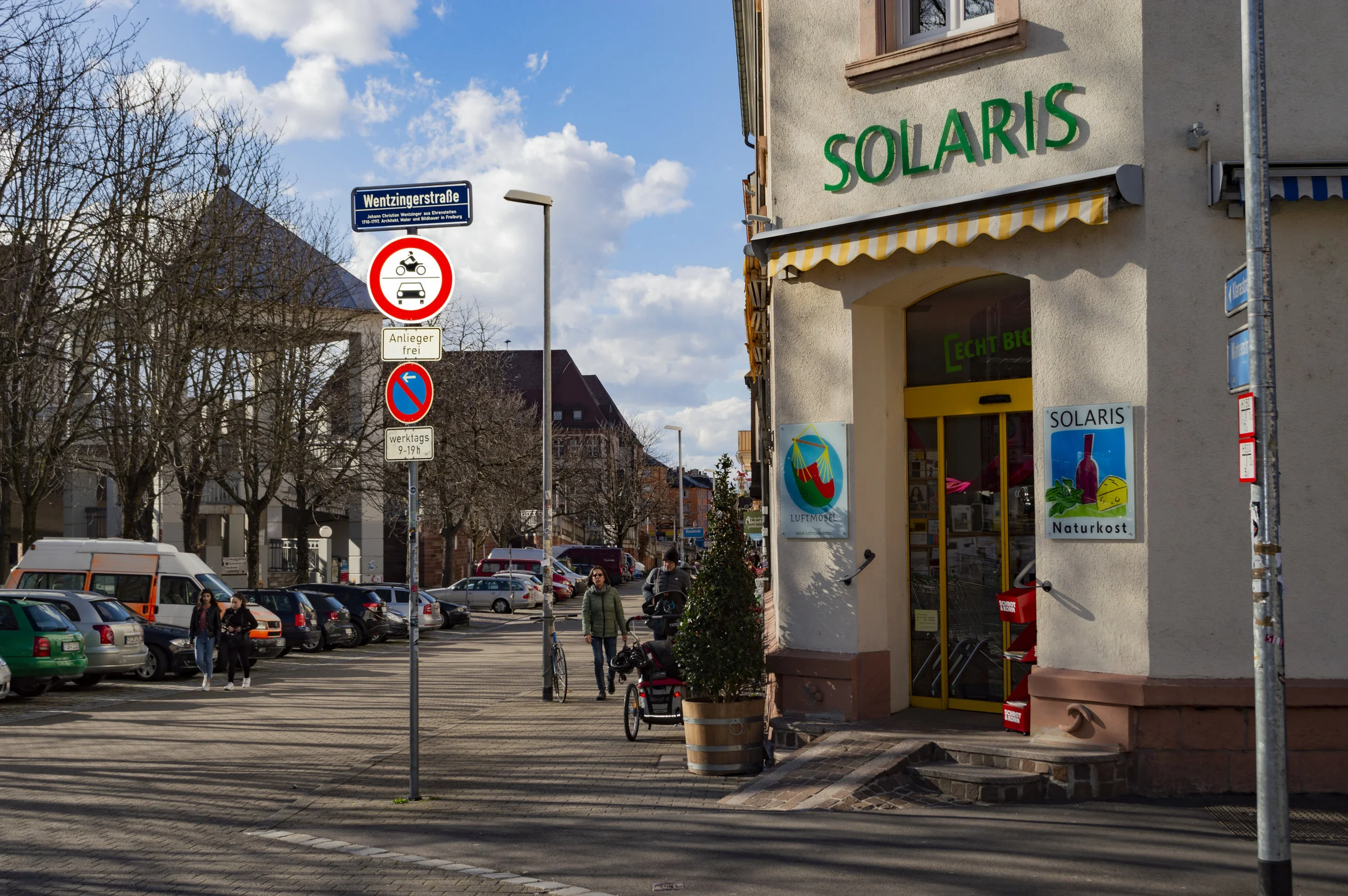 Außen.jpg