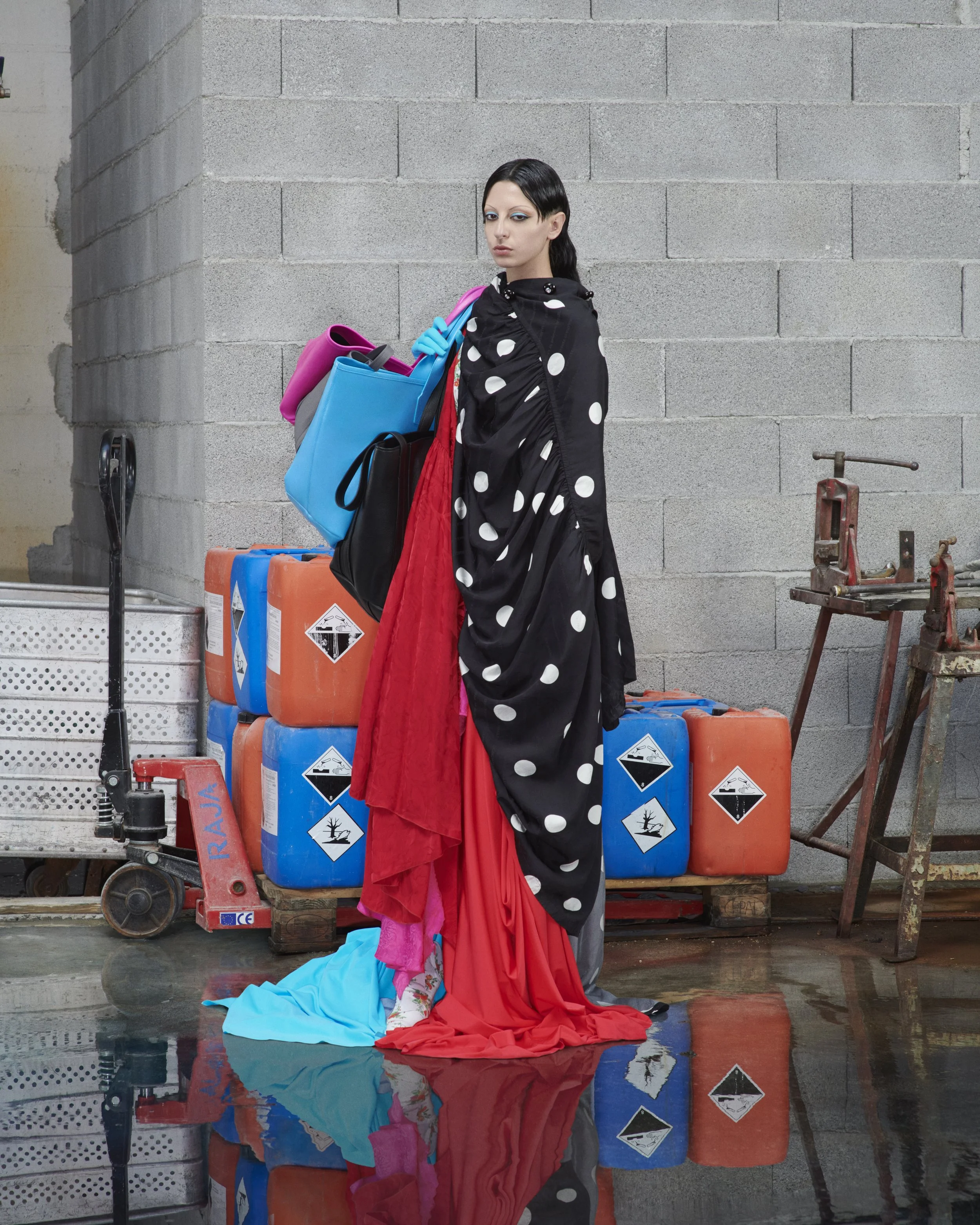 20220413_balenciaga_lk13_2521.jpg