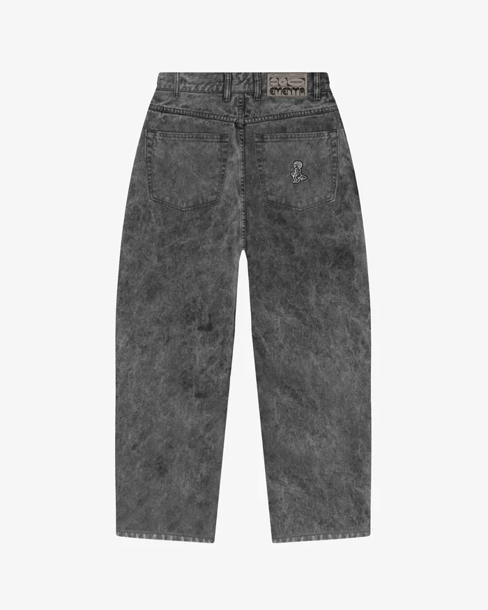 EMENTA_BONGAPATCHSOFTTWILL_PANTS_BLACKWASHED_BACK_c093c2b8-5e69-41ff-a9a2-946498b68625.webp