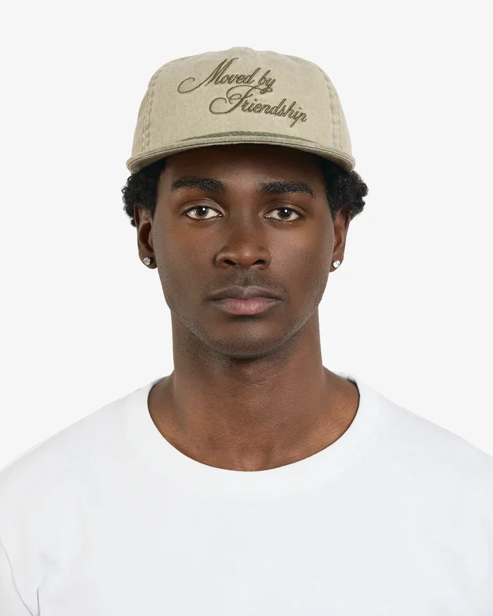 EMENTA_MBF_CAP_GREEN_MODEL_WEARING_9a406eb8-0242-4411-8a81-aab7c073abf2.webp