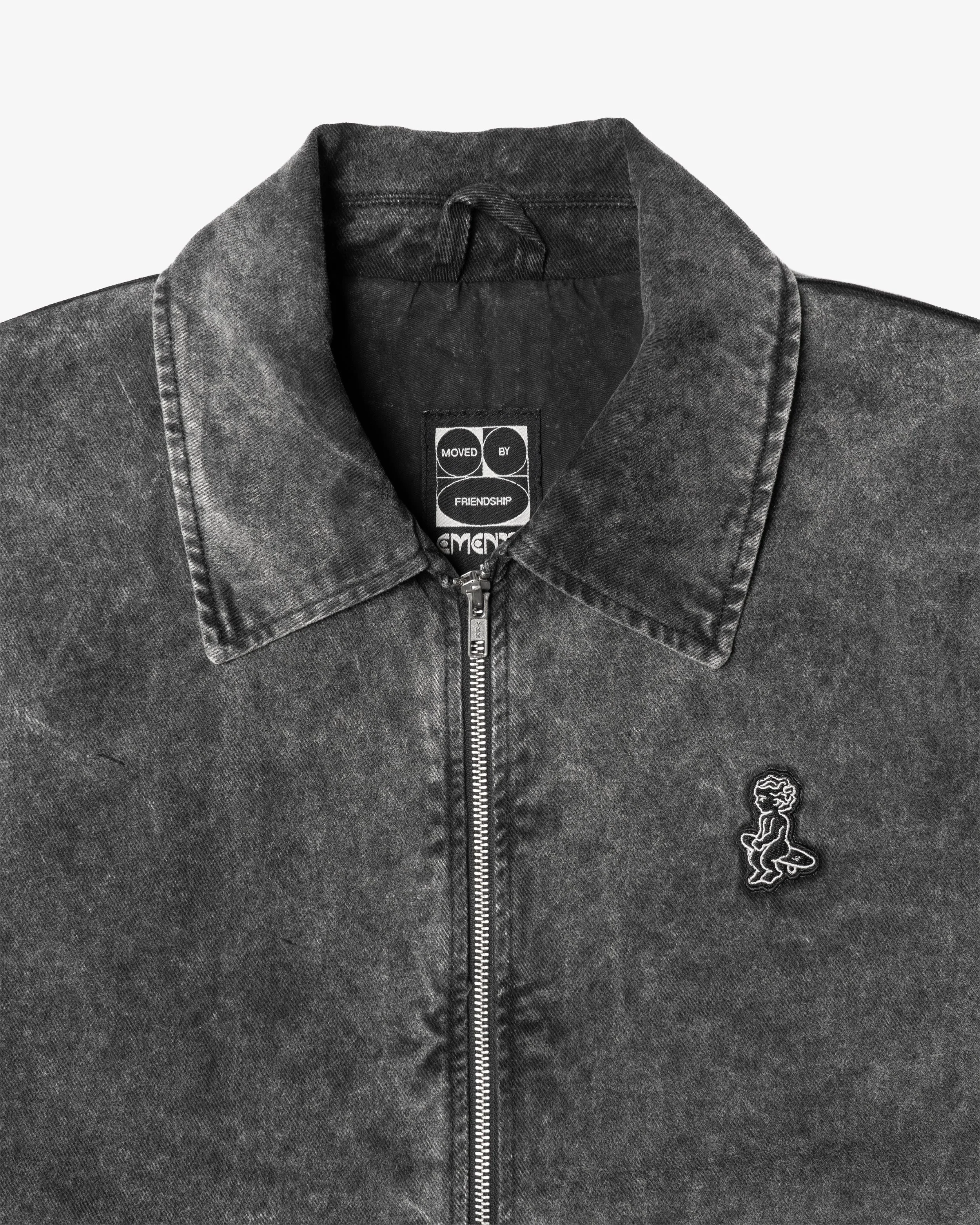 EMENTA_251UJK05005_MAZE DENIM_JACKET_BLACK WASHED_DETALHE 5.jpg