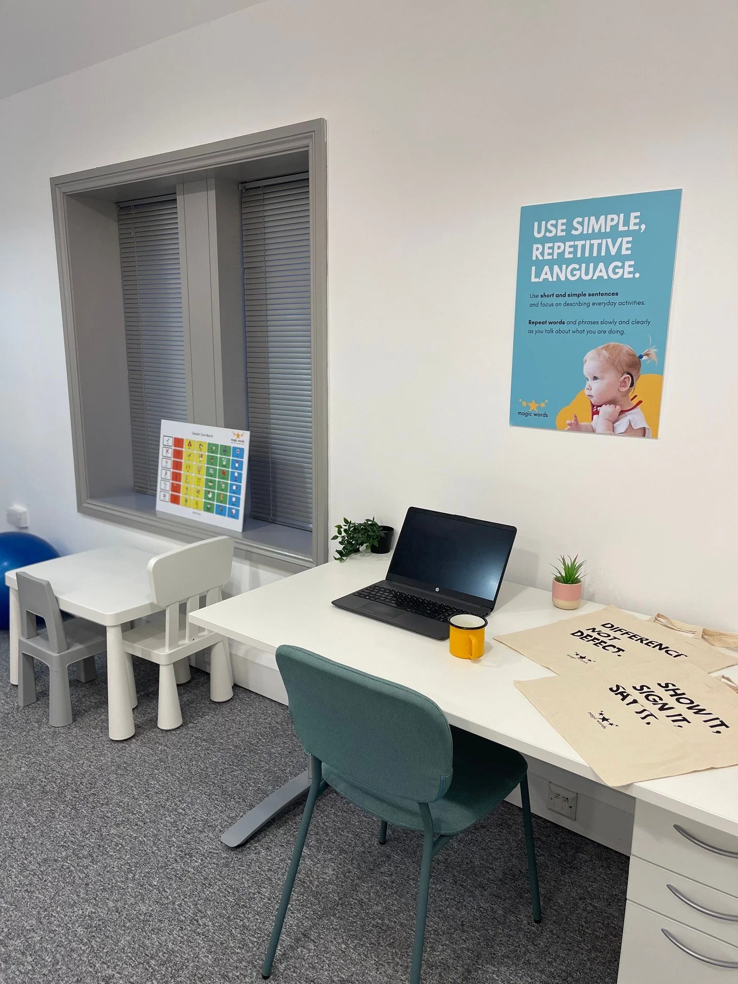 Our new clinic space in Cambridge is now open! ⭐️

Based in Stow-cum-Quy, a village just on the outskirts of Cambridge, our new clinic space has more therapy rooms,  improved accessibility and is a calm, comfortable environment designed to support cl