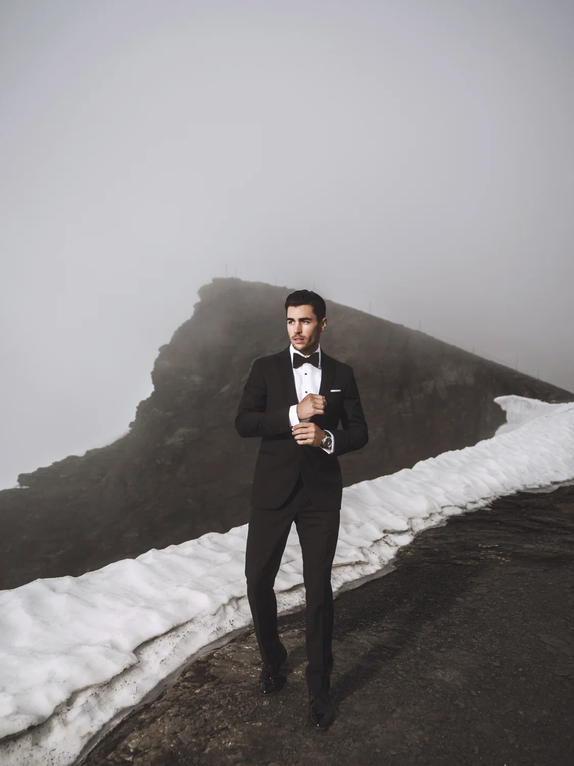 Rafael Beutl, Fashion, Schilthorn, Piz Gloria, Made in Bern, Berner Oberland, Hackett London, remoneuhaus.com-2.jpg