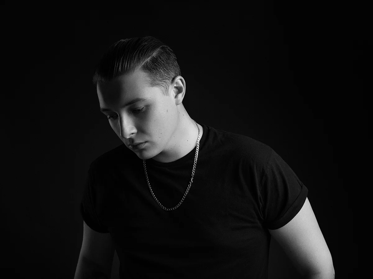 John-Newman-von-Fotograf-Remo-Neuhaus-aus-Bern-1.jpg