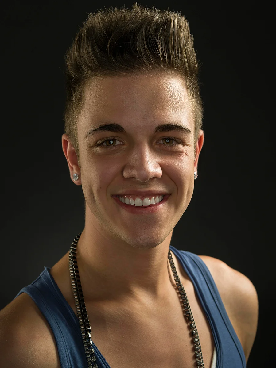 Luca-Haenni-von-Fotograf-Remo-Neuhaus-aus-Bern-1.jpg