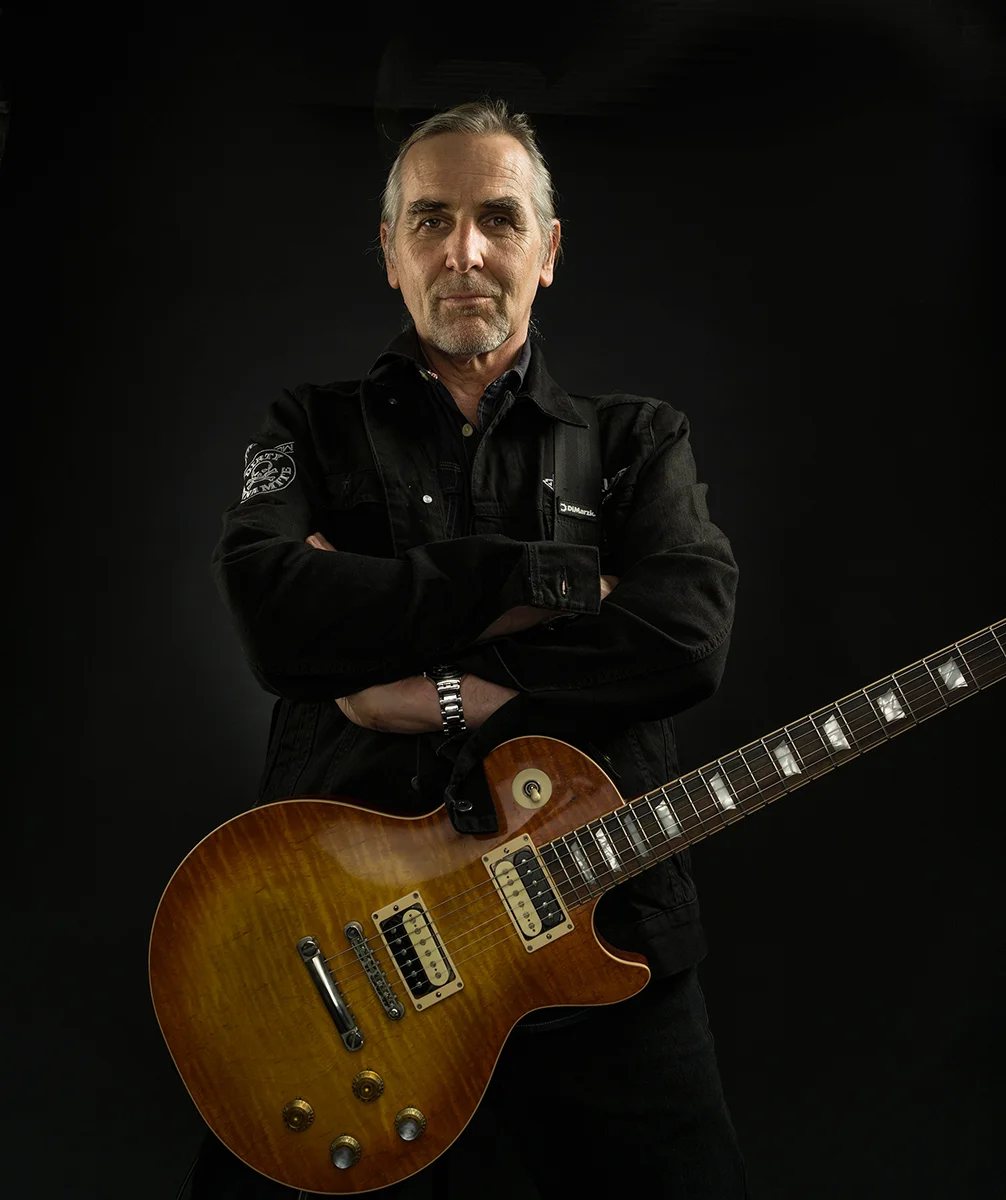 Fernando-von-Arb-Krokus-von-Fotograf-Remo-Neuhaus-aus-Bern1.jpg