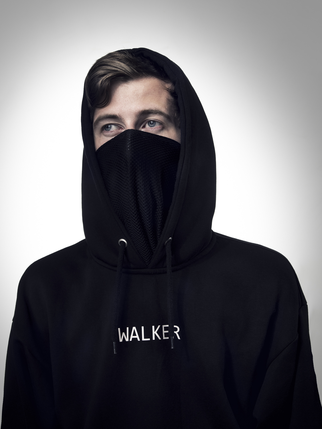 Portrait-Portraits-Alan-Walker-remoneuhaus.com-1.jpg