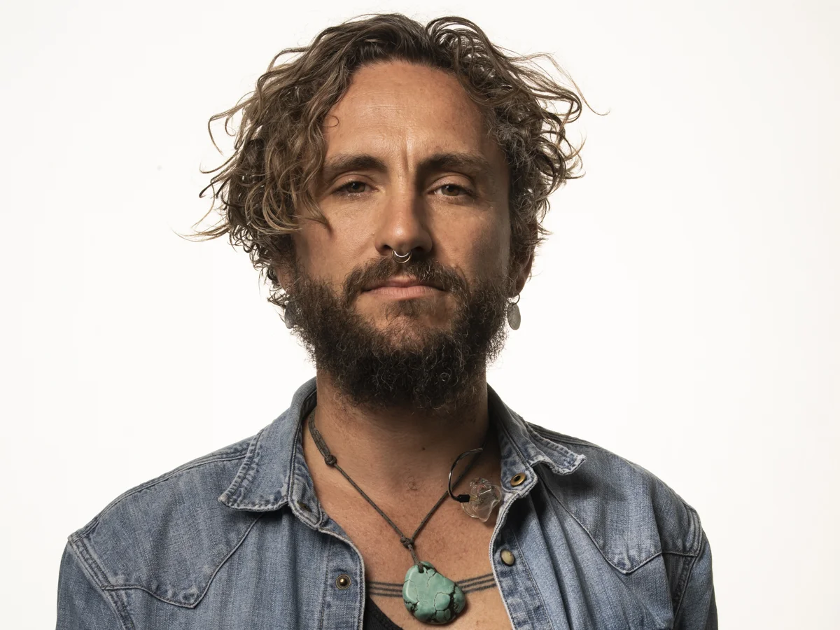 John Butler vom John Butler Trio aus Australien. Super nice guy! (Nummer 4 Portrait des Monats).