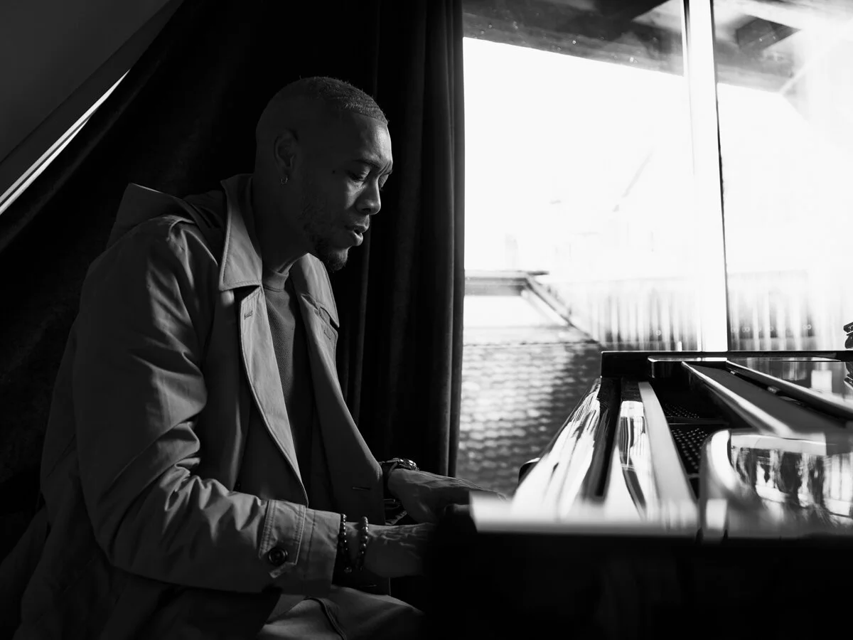 Guillaume Hoarau BSCYB remoneuhaus.com-3.jpg