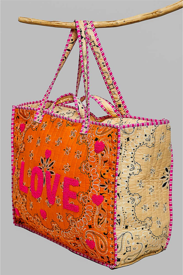 Screenshot 2026-07-17 at 18-36-49 Love Bandana Quilted Tote Bag - Faire.png