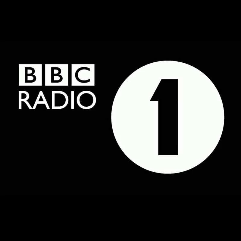 radio_01a.jpg