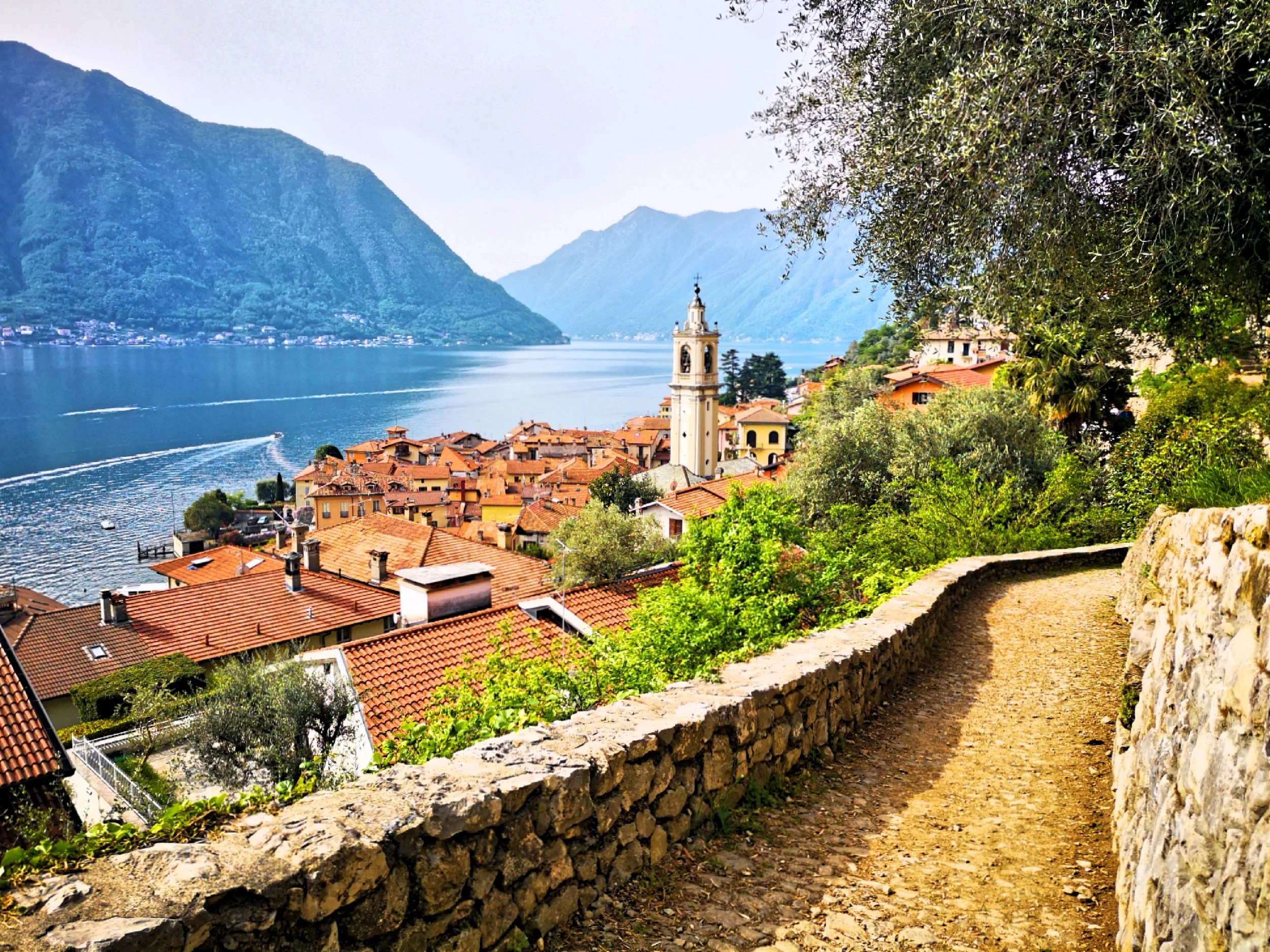 Greenway of Lake Como: 10 Km of Pure Beauty 