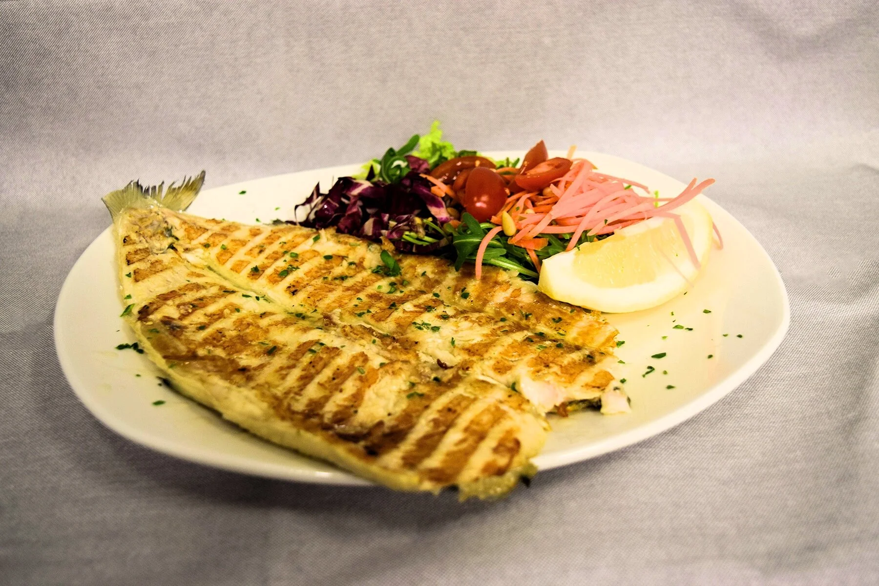 Image via Farout restaurant
