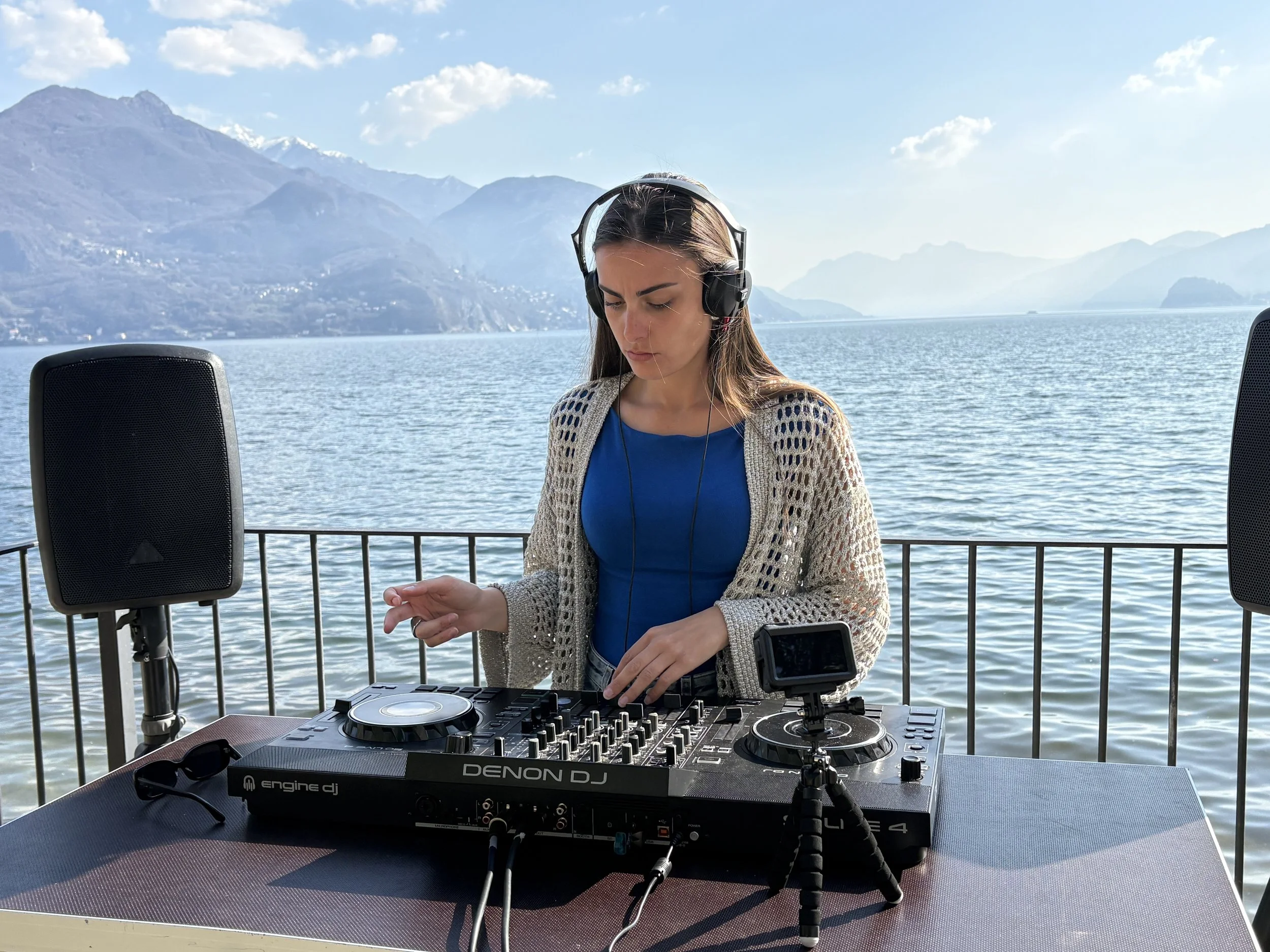 10 Ways to Embrace the Local Life in Lake Como with Veronica!