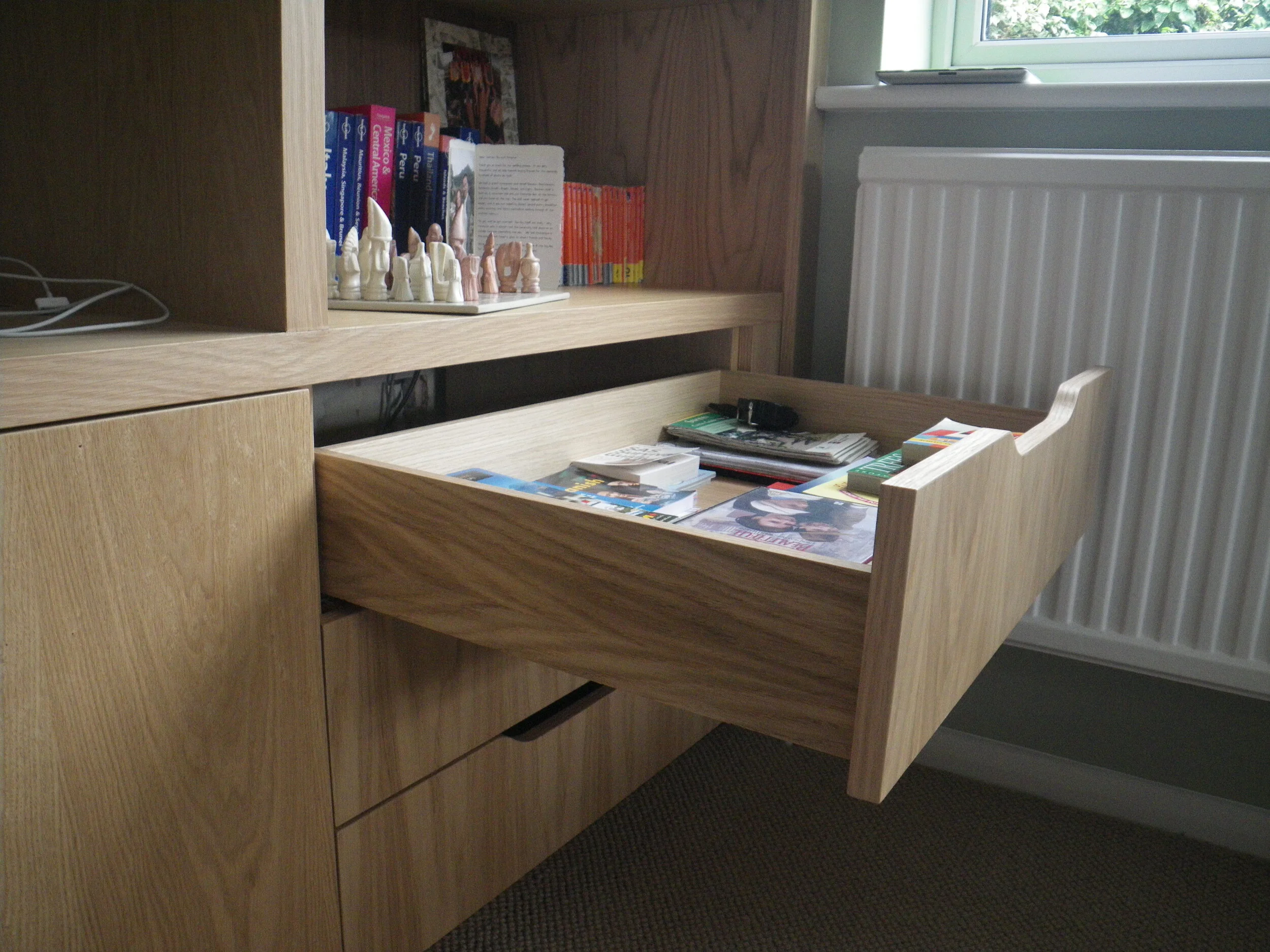 Full extension drawer runner.JPG