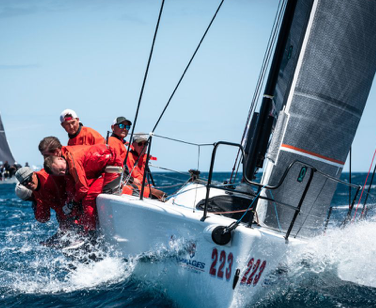 THE TWICE WORLD CHAMPION TAVATUY TAKES THE LEAD IN THE MELGES 32 WORLD LEAGUE STAGE IN PUNTALDIA