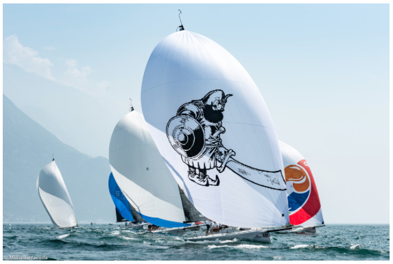 MASCALZONE LATINO IS THE LEADER OF DAY 1 OF THE MELGES 32 WORLD LEAGUE IN RIVA DEL GARDA