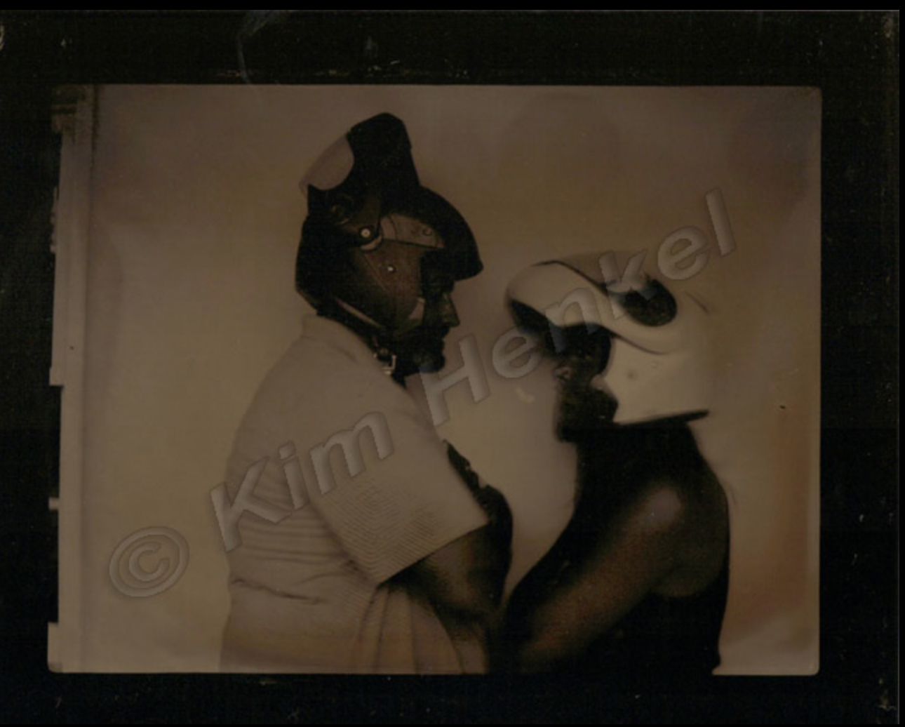 Flip Face with Helmets .png