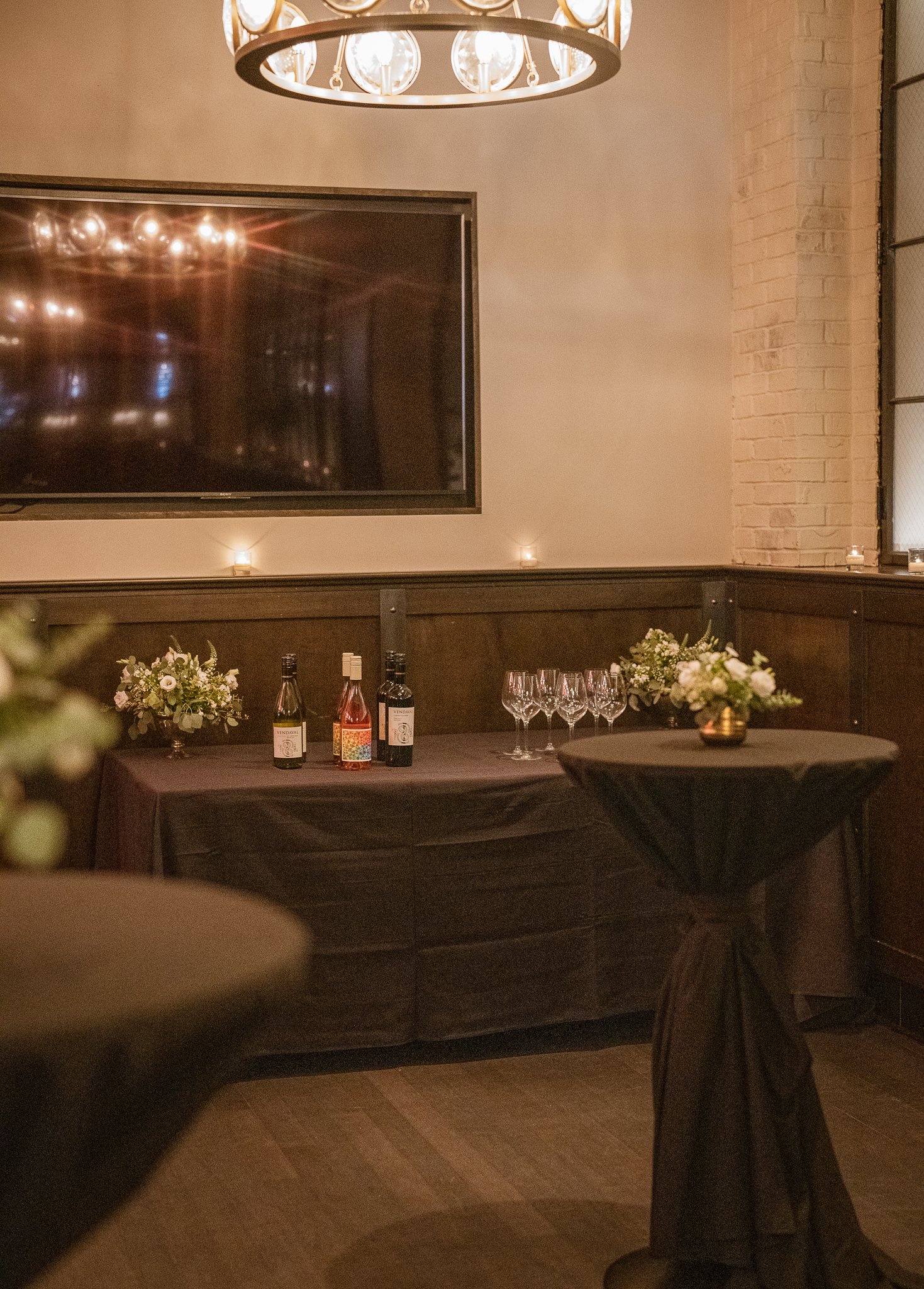 Cocktail tables strategically arranged for lively cocktail parties.