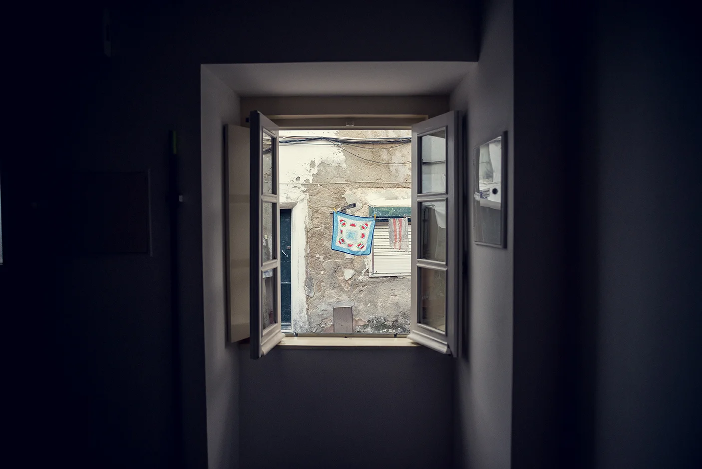 alfama Ventana Andoni INSTA.jpg