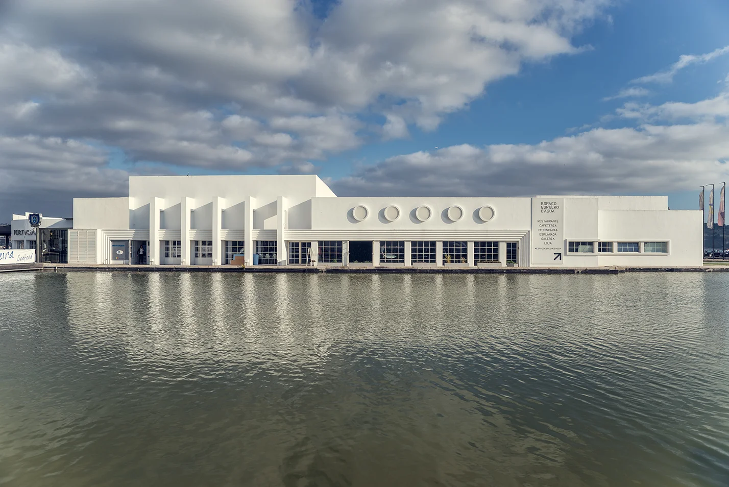 Belem Edificio blanco INSTA.jpg
