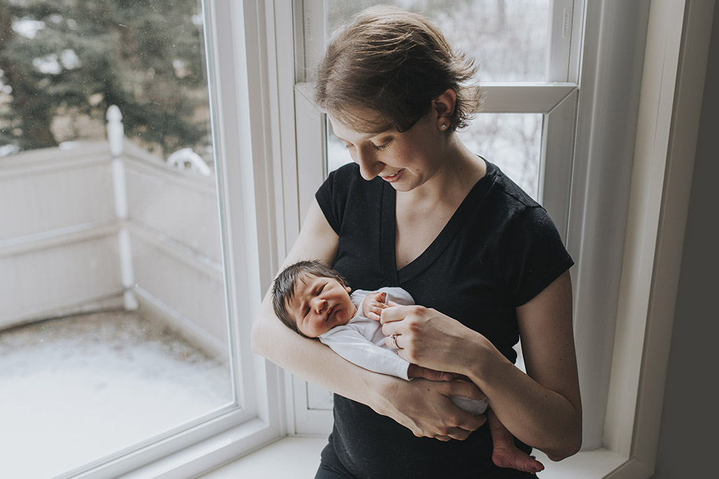 New Hampshire newborn photographer 