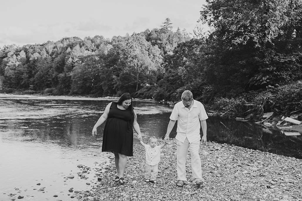 Vermont newborn &amp; family photographer / Gale family session