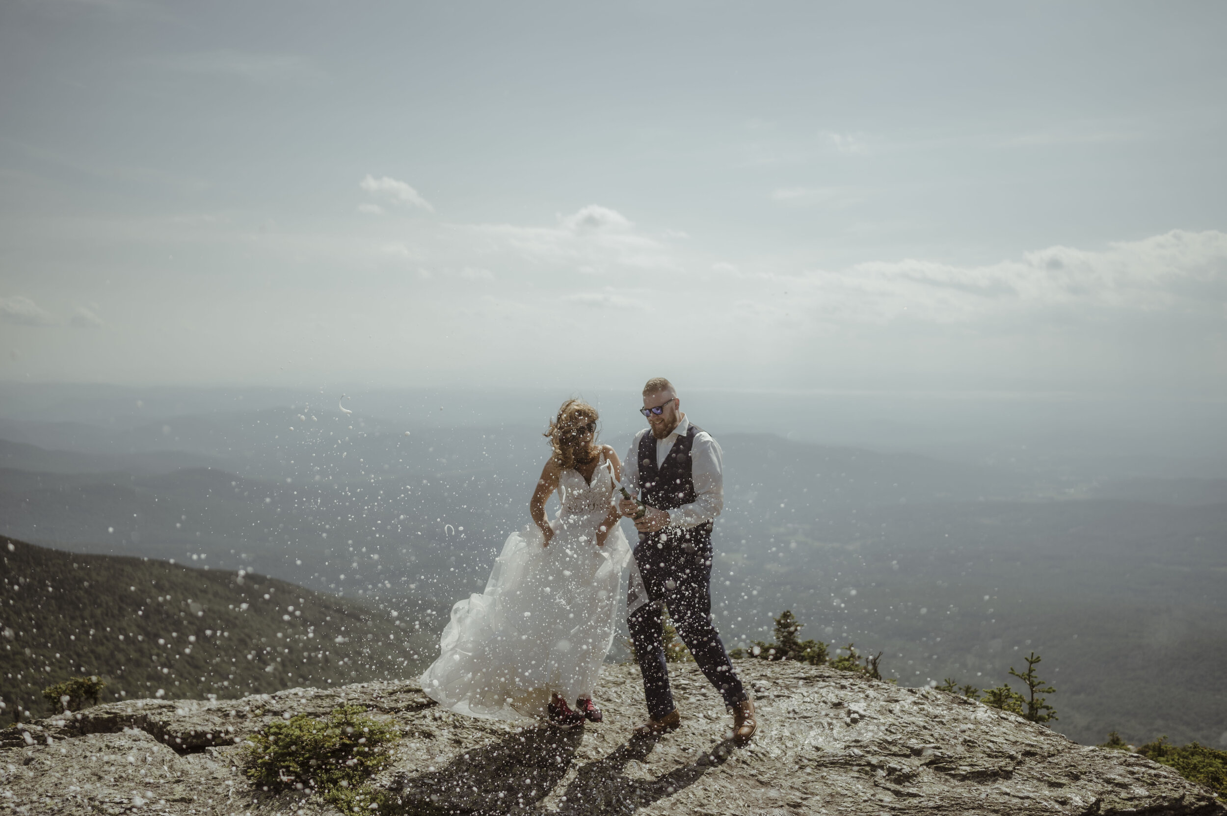 Stowe Vermont wedding photographer.  Mount Mansfield elopement Stowe Vermont. Stowe Vermont elopement photographer 