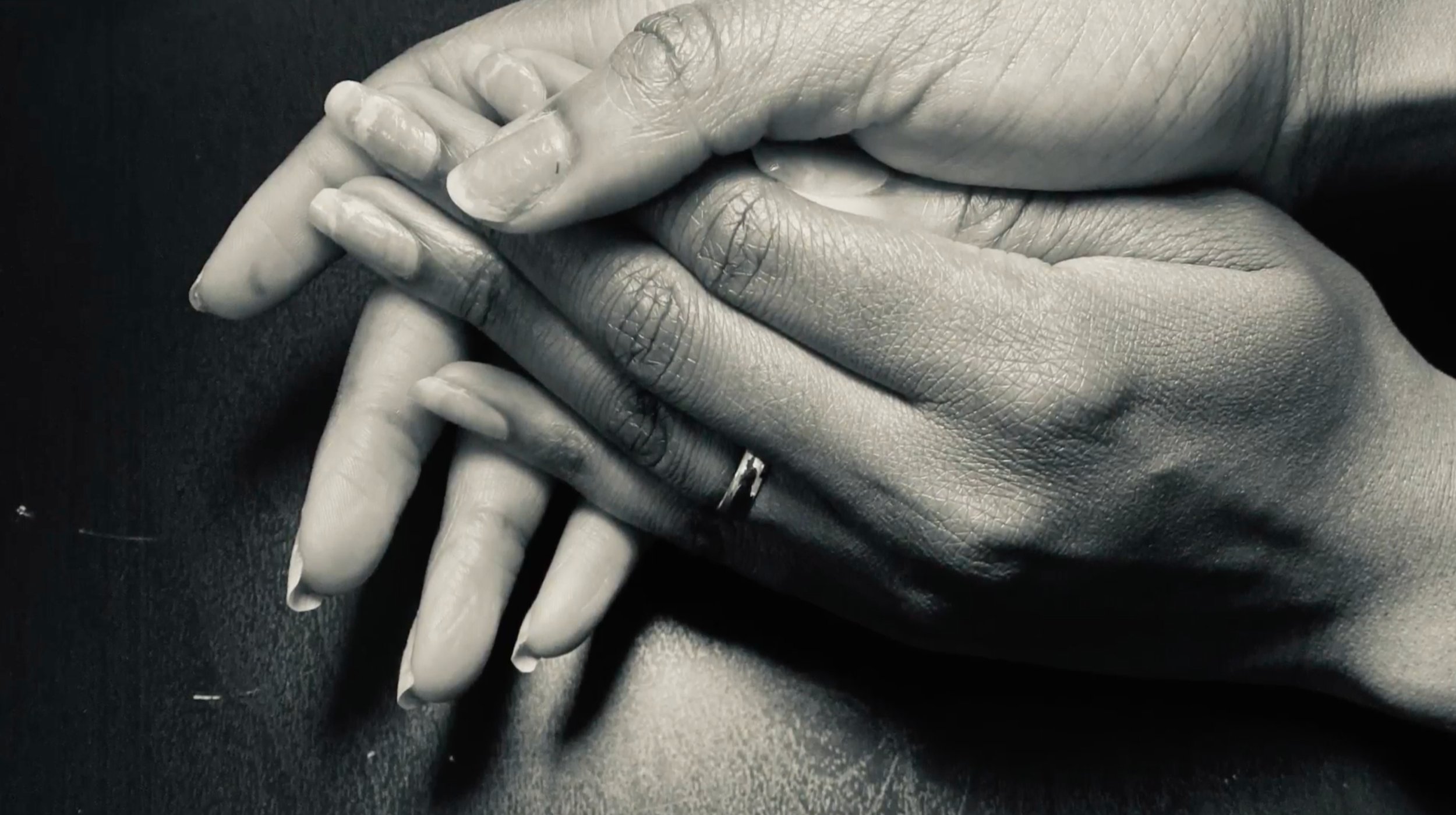 Lola+Lawson+A+Day+in+the+Life+image+1