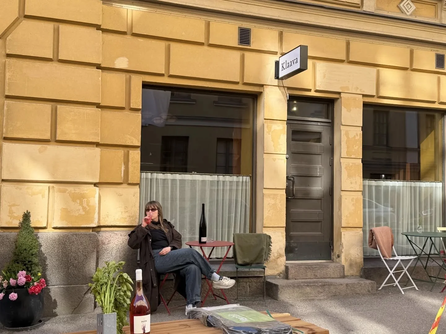 HOT NEWS 🔥 @kuurnankasvispuoti Birthday Bash After Party in Klaava tomorrow on Wednesday May 6th from 18:00 onwards! Veggie shop related drinks and snacks will be served 🥕🍅 🫜 

Also our very own Parklet Terrace coming up later this week 👀